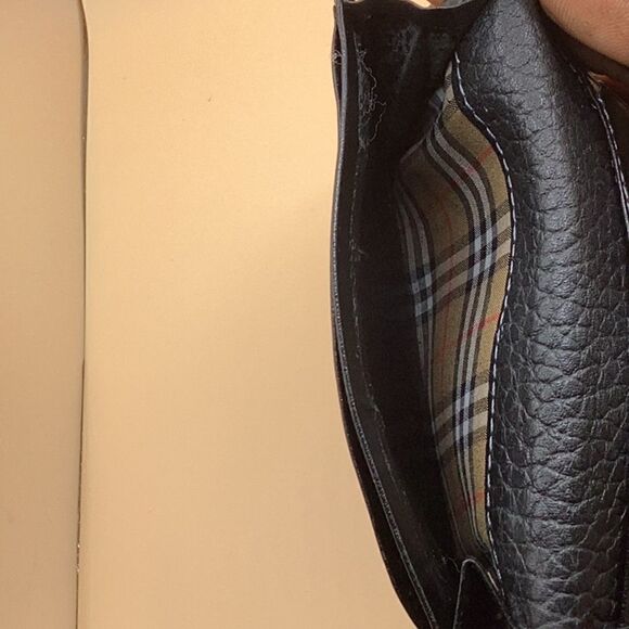 Burberry Black / Nova Check Bi-Fold Wallet - Picture 9 of 10
